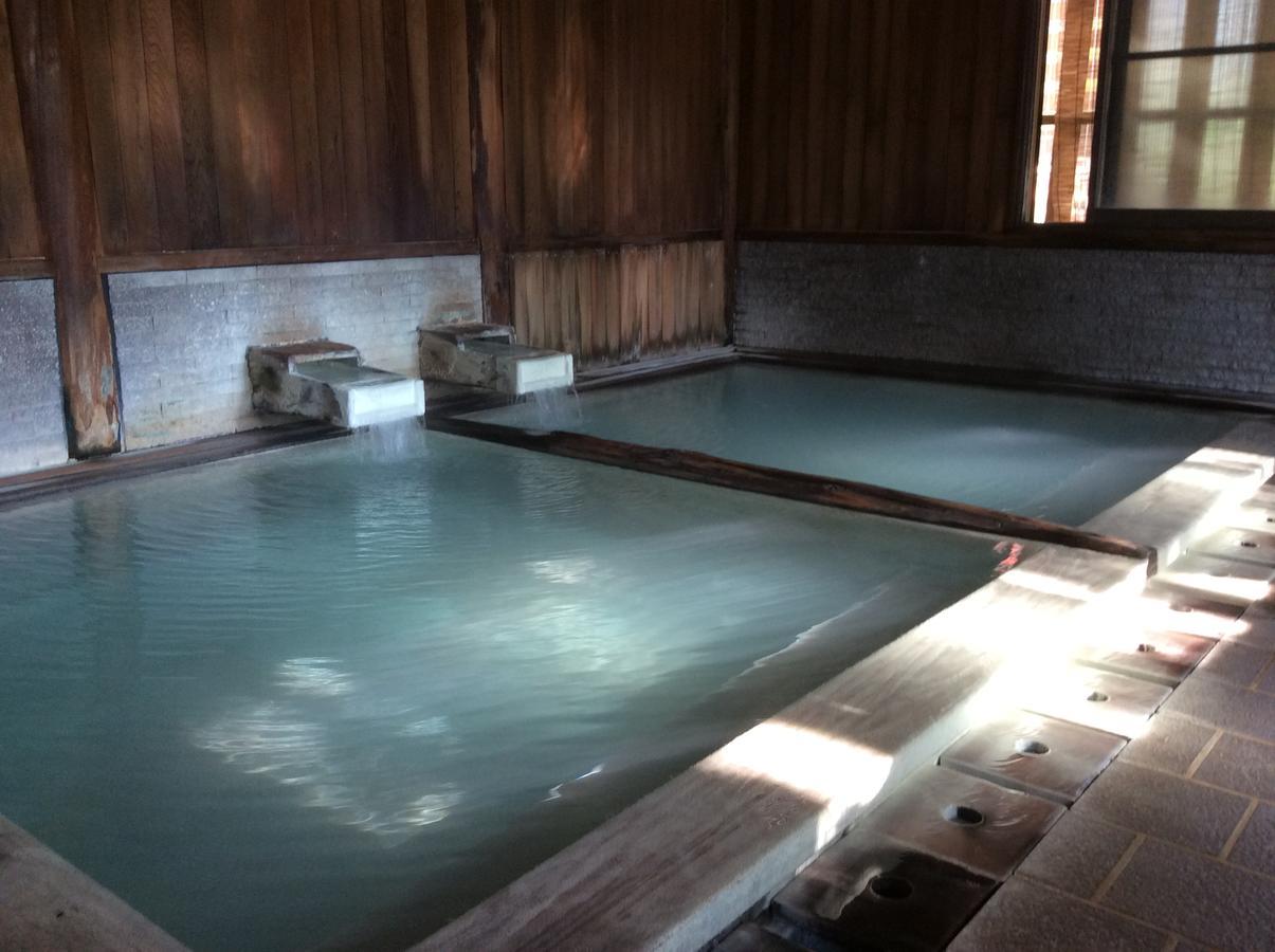 Kojima Ryokan Хіросакі Екстер'єр фото